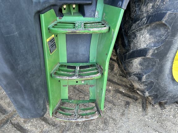 Image of John Deere 6140M equipment image 4