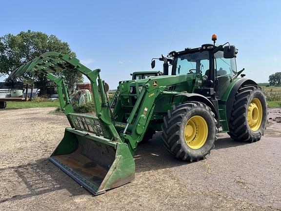 Image of John Deere 6140R equipment image 1