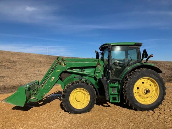 2013 John Deere 6140R Equipment Image0