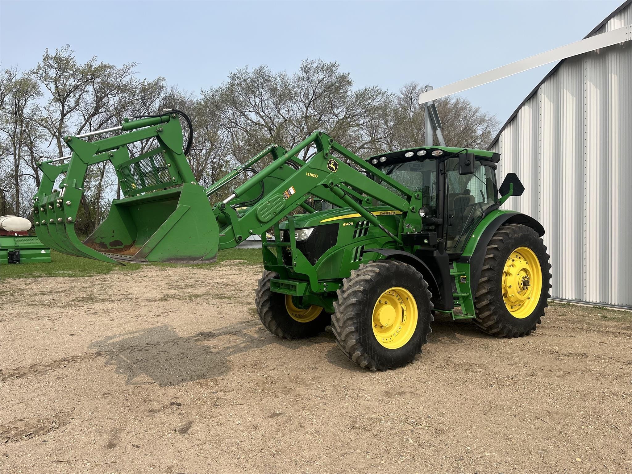 Main image John Deere 6140R