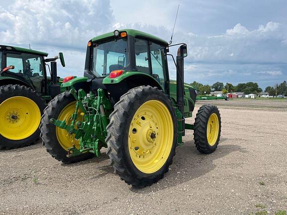 Image of John Deere 6150M equipment image 4