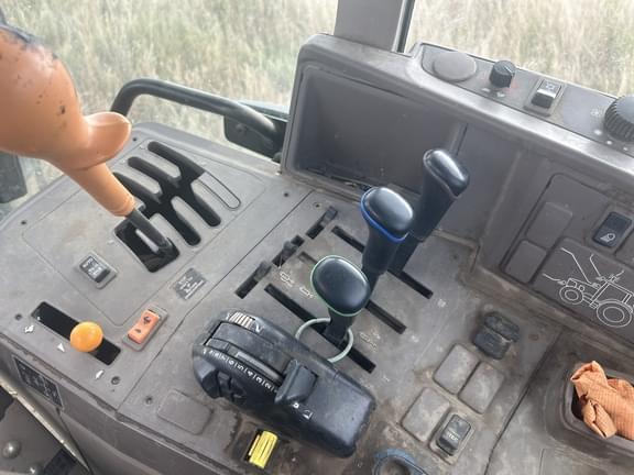 Image of John Deere 6150M equipment image 3