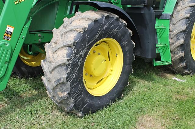Image of John Deere 6150M equipment image 1