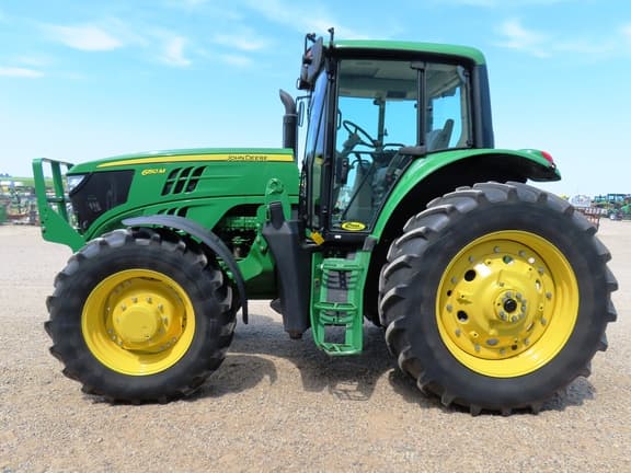 Image of John Deere 6150M equipment image 4