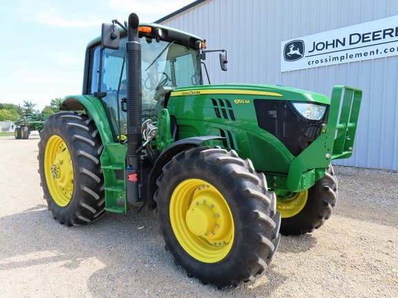 Image of John Deere 6150M equipment image 1