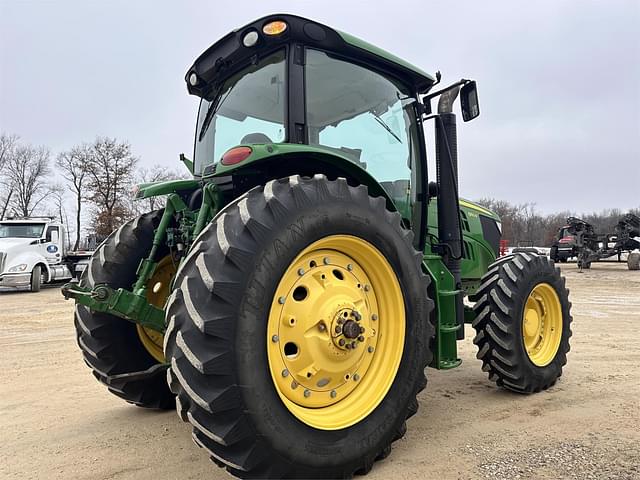 Image of John Deere 6150R equipment image 4