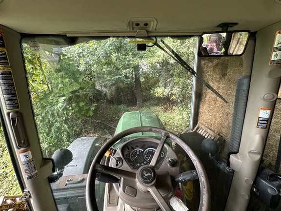 Image of John Deere 6150R equipment image 4