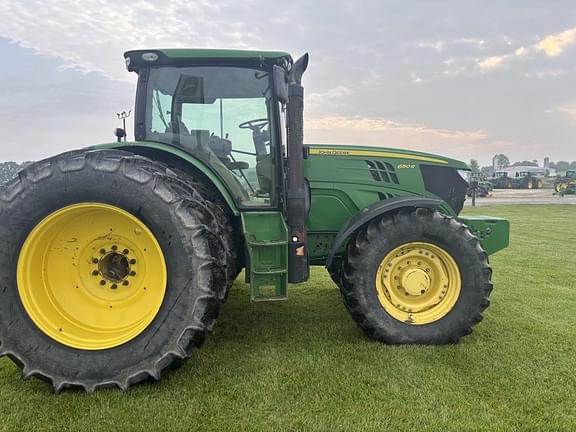 Image of John Deere 6150R equipment image 2