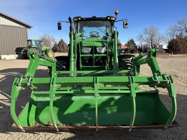 Image of John Deere 6150R equipment image 3