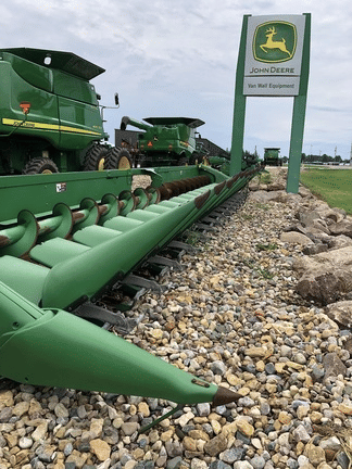 Main image John Deere 616C