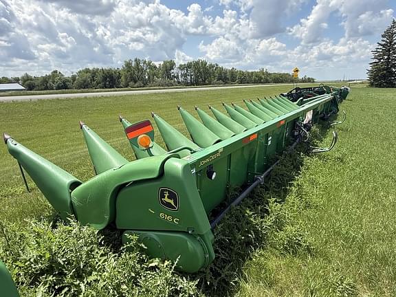 Image of John Deere 616C equipment image 2