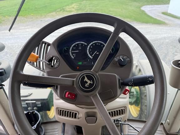 Image of John Deere 6170R equipment image 1