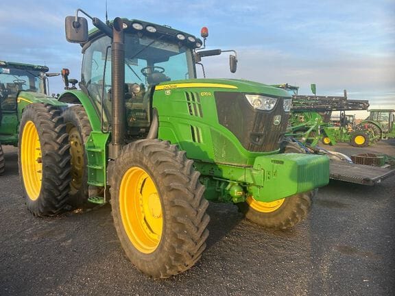 2013 John Deere 6170R Equipment Image0