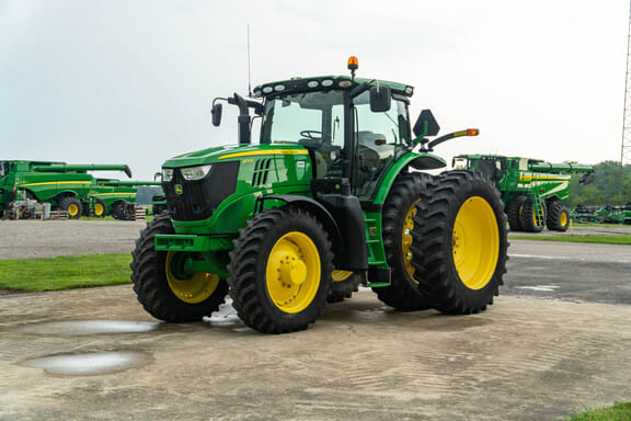2013 John Deere 6170R Equipment Image0