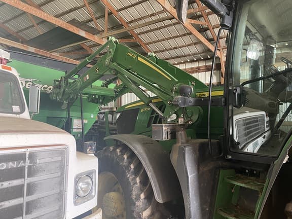 Image of John Deere 6170R equipment image 1