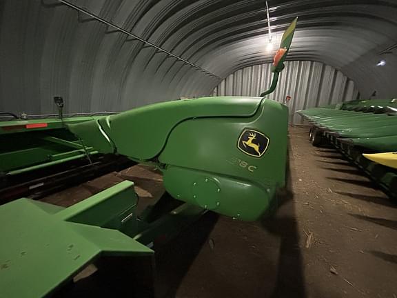 Image of John Deere 618C Primary image