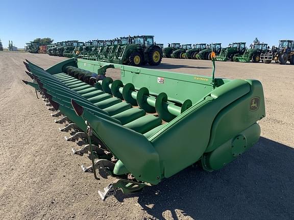 Image of John Deere 618C Primary image