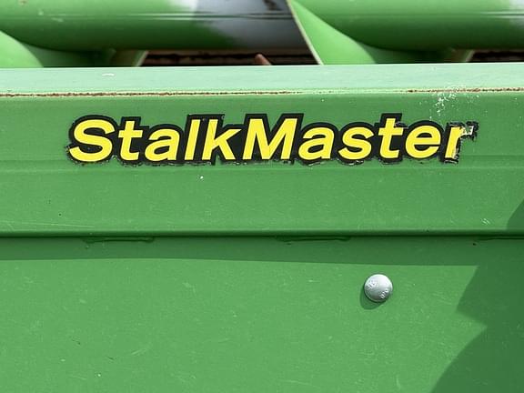 Image of John Deere 618C equipment image 4
