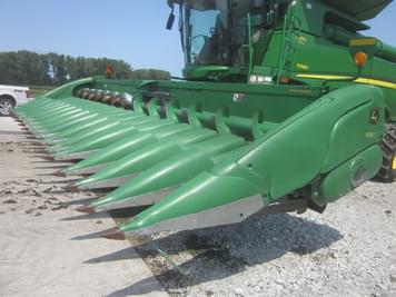 Main image John Deere 618C