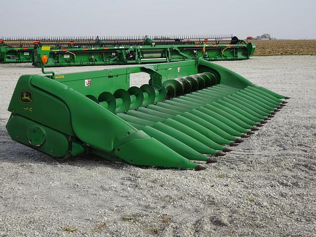 Image of John Deere 618C equipment image 2