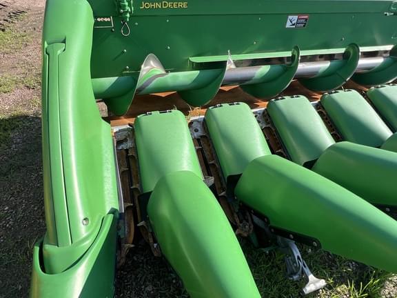 Image of John Deere 618C equipment image 3