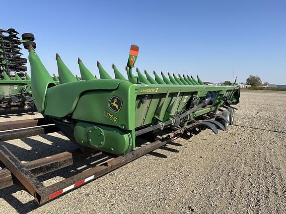 Image of John Deere 616C equipment image 1