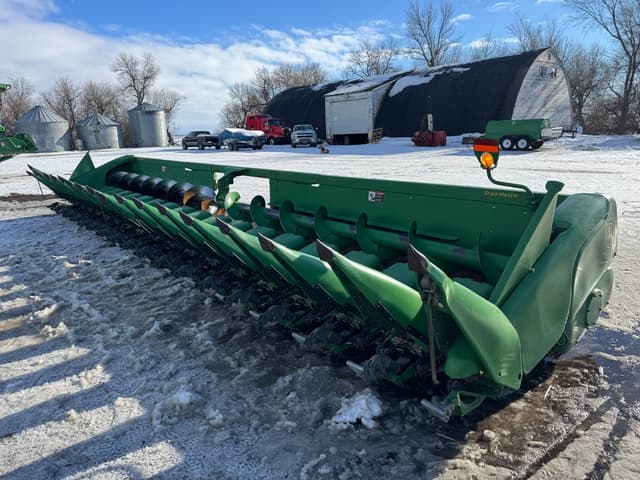 Image of John Deere 618C equipment image 1