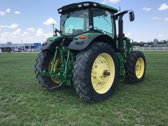 Image of John Deere 6190R equipment image 4