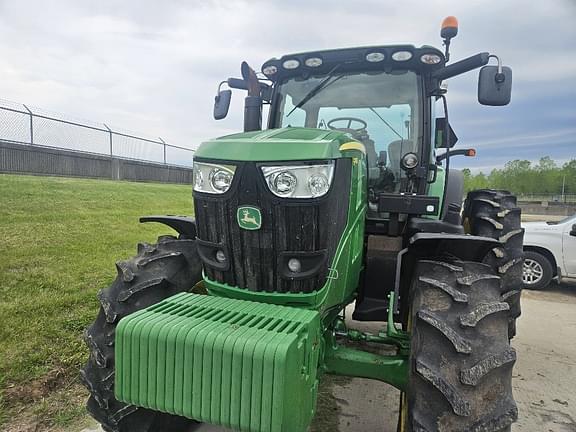 Image of John Deere 6190R equipment image 1