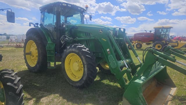 Image of John Deere 6190R equipment image 3