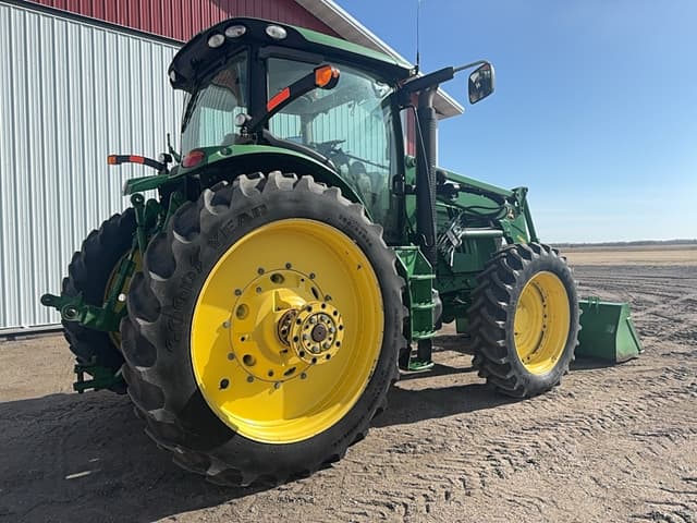 Image of John Deere 6190R equipment image 2