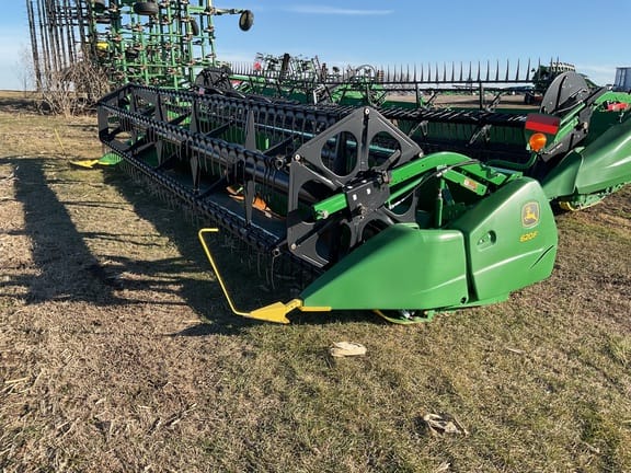 Main image John Deere 620F