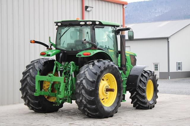 Image of John Deere 6210R equipment image 4