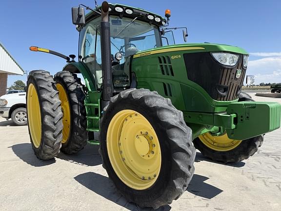 Image of John Deere 6210R equipment image 2