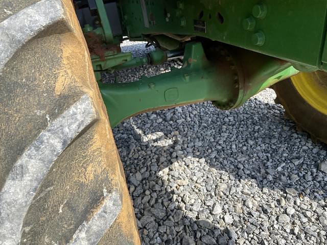 Image of John Deere 6210R equipment image 4