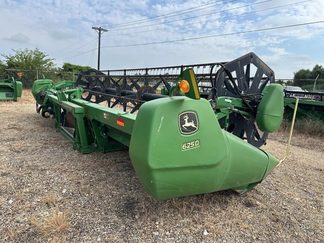 Image of John Deere 625D equipment image 4