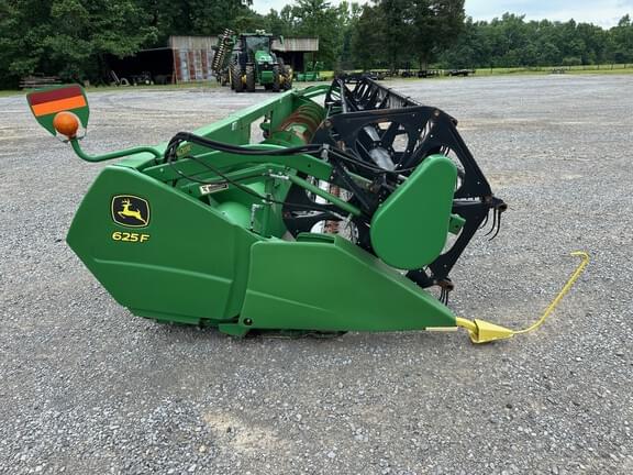Image of John Deere 625F equipment image 3
