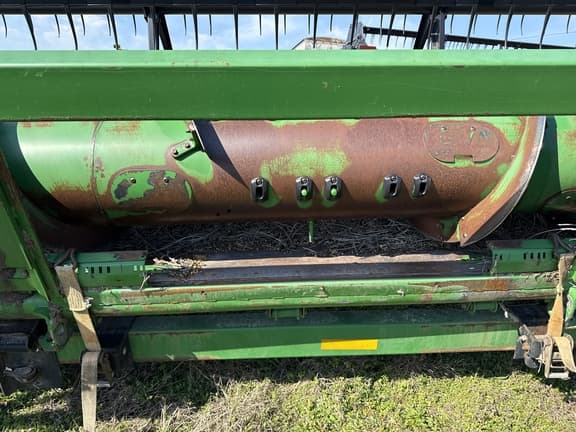 Image of John Deere 625F equipment image 4