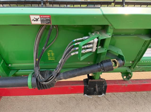 Image of John Deere 625F equipment image 3