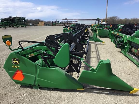 Image of John Deere 625F equipment image 2