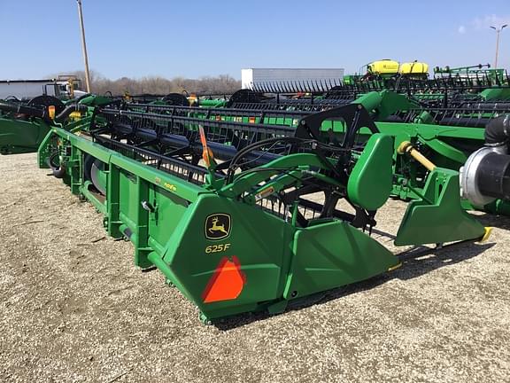 Image of John Deere 625F equipment image 4