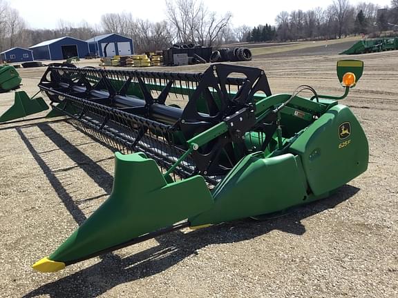 Image of John Deere 625F equipment image 1