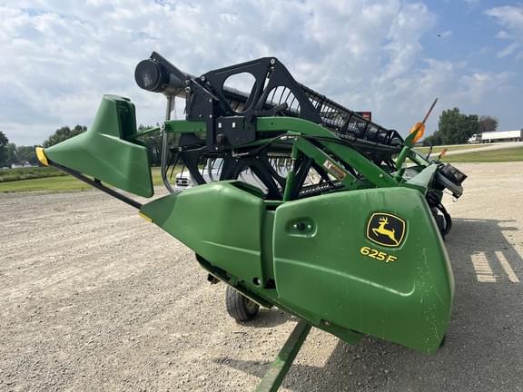 Image of John Deere 625F equipment image 3