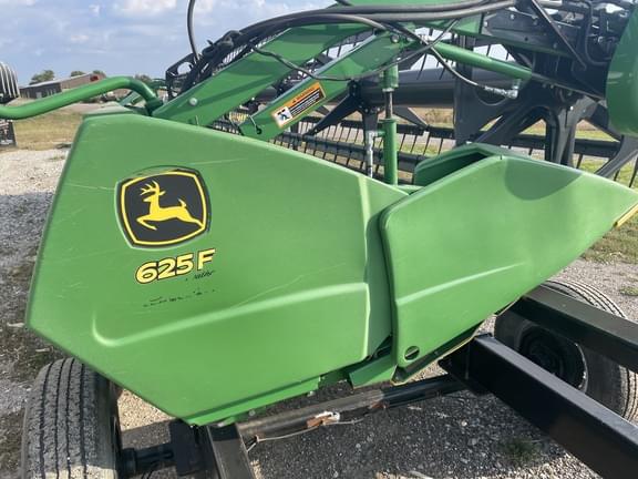 Image of John Deere 625F equipment image 2