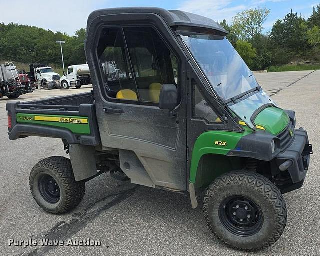 Image of John Deere XUV 625i equipment image 2