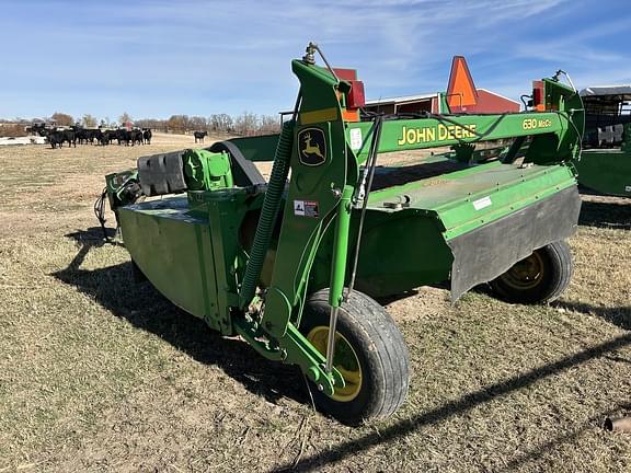 Image of John Deere 630 equipment image 4