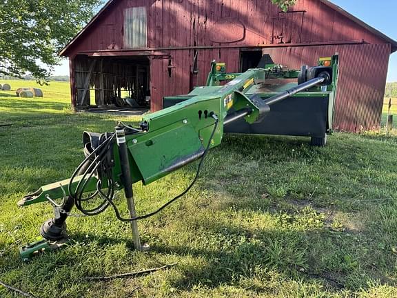 Image of John Deere 630 equipment image 3