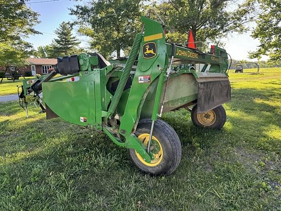 Image of John Deere 630 equipment image 4