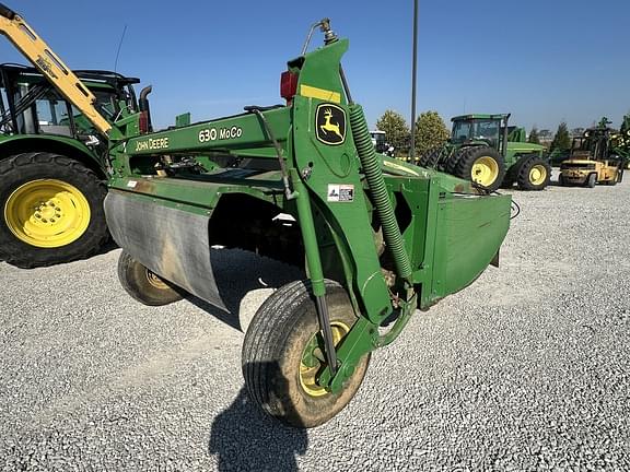 Image of John Deere 630 equipment image 2