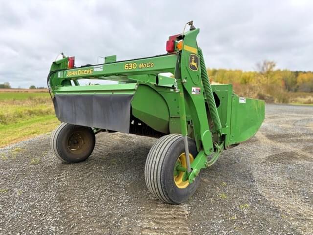 Image of John Deere 630 MoCo equipment image 3